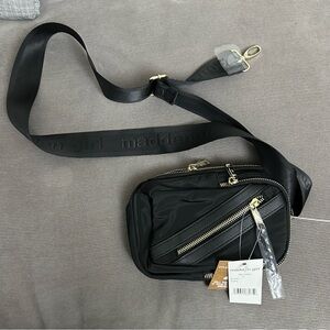 NWT Madden Girl Crossbody Womens Black Adjustable Strap Sling Bag